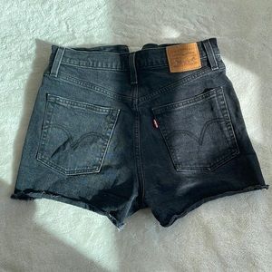 Levi’s ribcage shorts